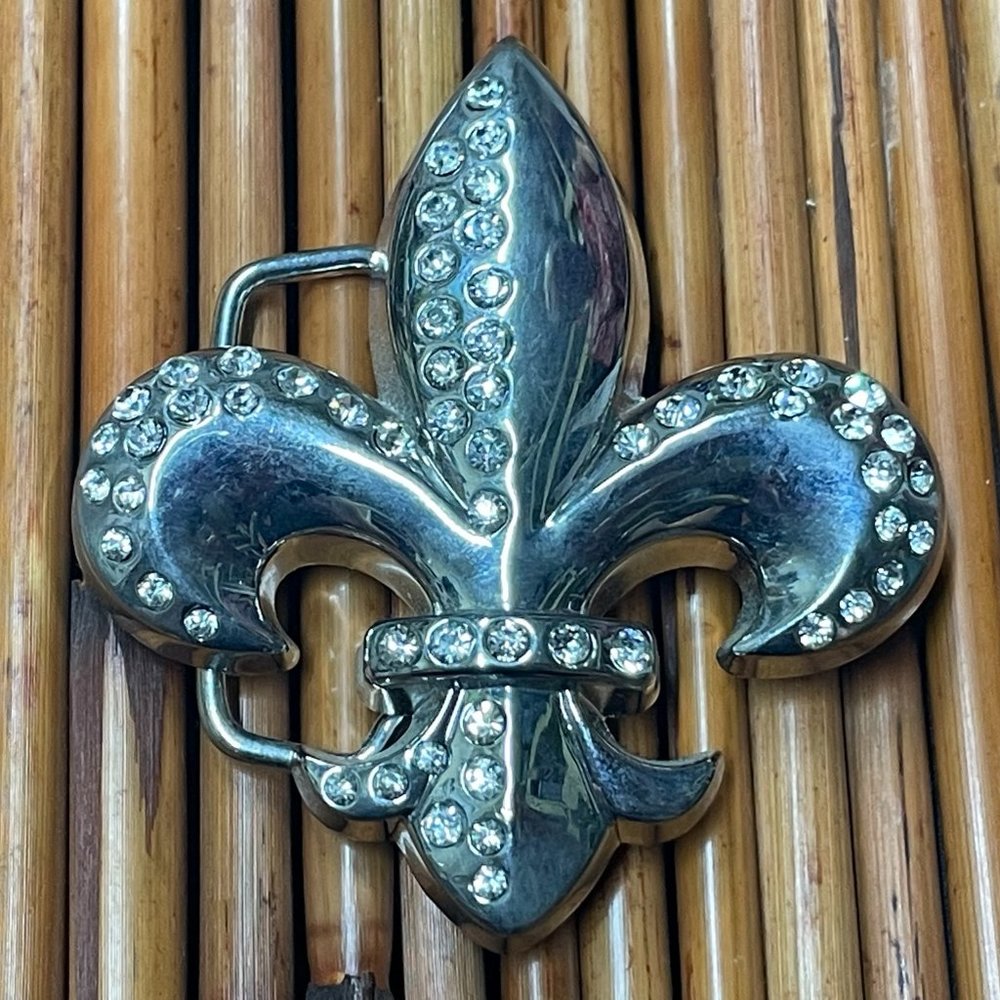STUNNING Vintage Fleur De Lis Rhinestone Encrusted HAND DECORATED BELT BUCKLE